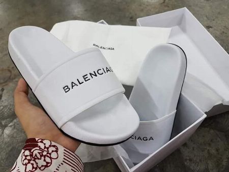 balenciaga slippers price cheap online
